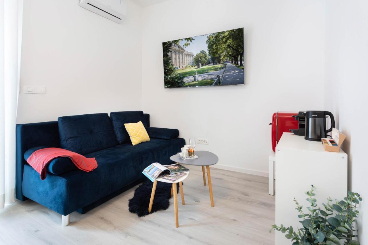Design City Center Apartments Near Park Zrinjevac Zagreb Exterior photo